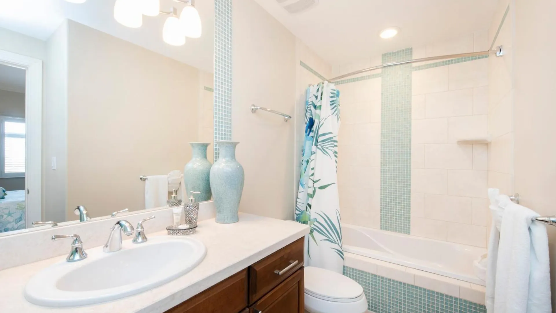 South Bay Beach Club 20 - 4 Bedroom 4 Bathroom Unit George Town Cayman Islands