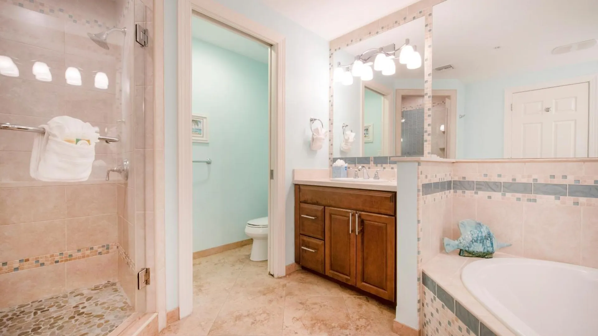 South Bay Beach Club 20 - 4 Bedroom 4 Bathroom Unit George Town Apartment
